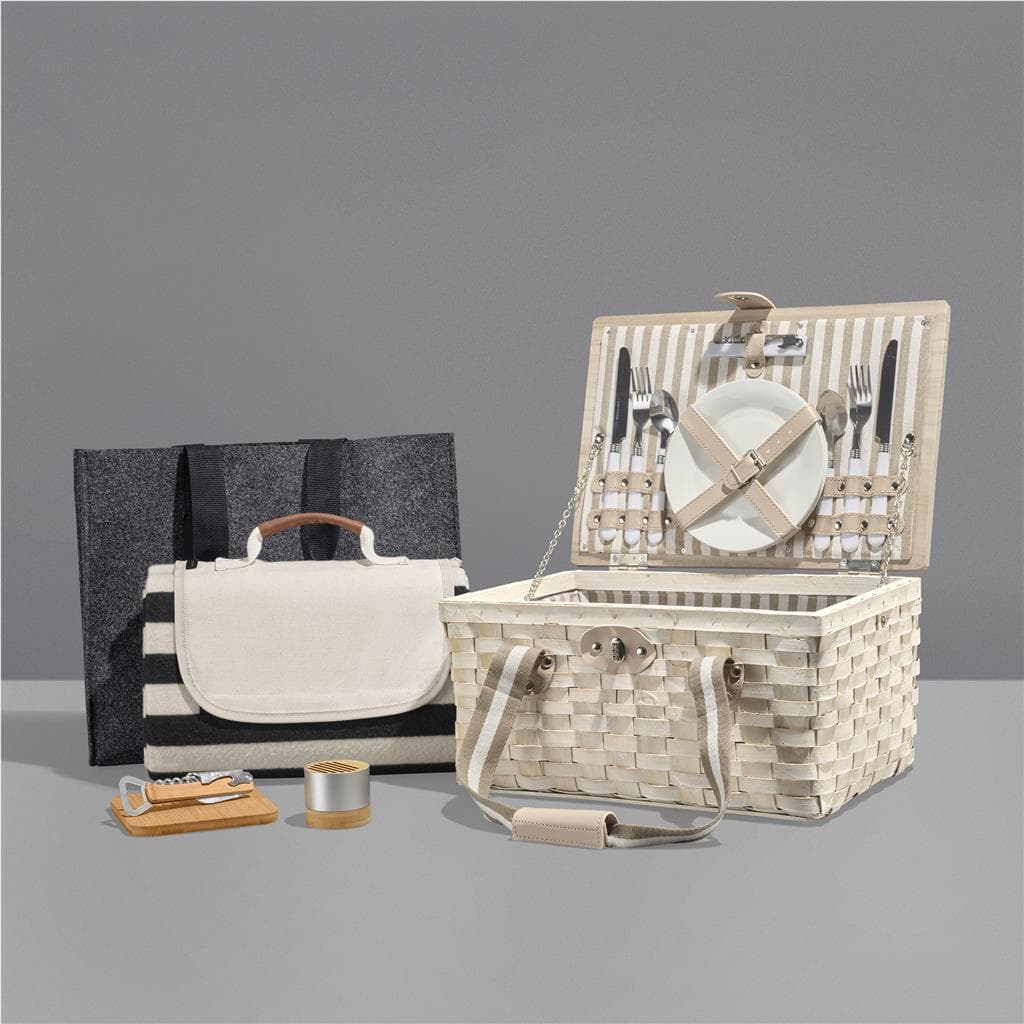 Yatta Moments & Memories Hamper 2