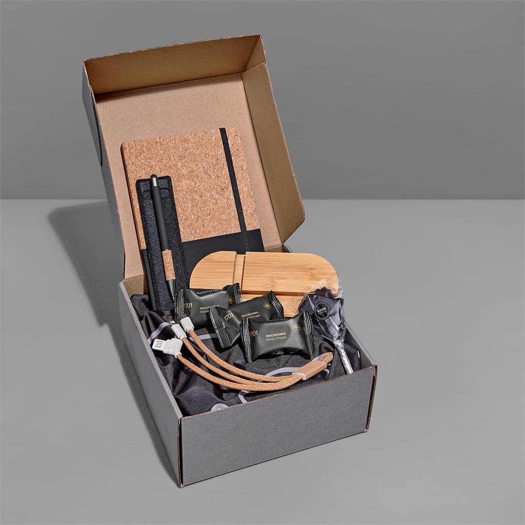 Yatta Basically Bold Hamper 8