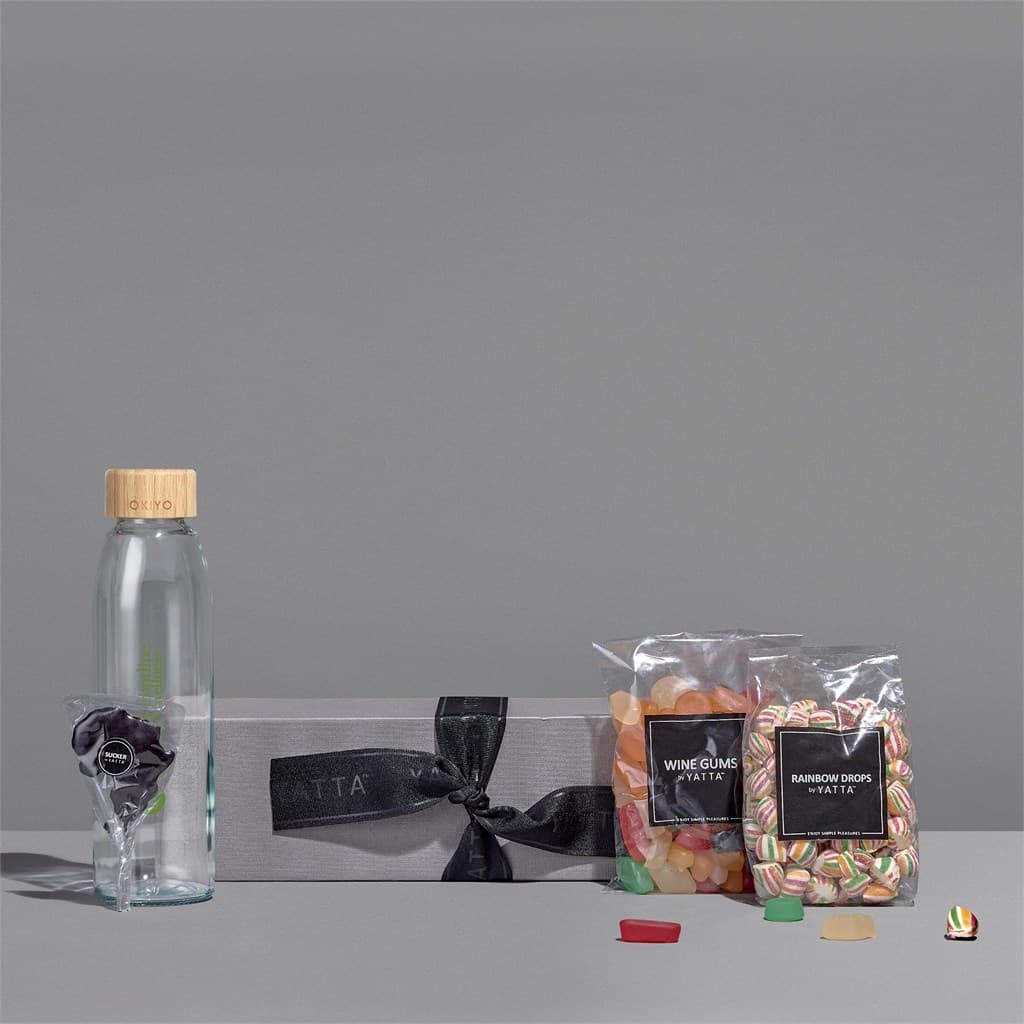 Yatta Happy Huddle Hamper 1