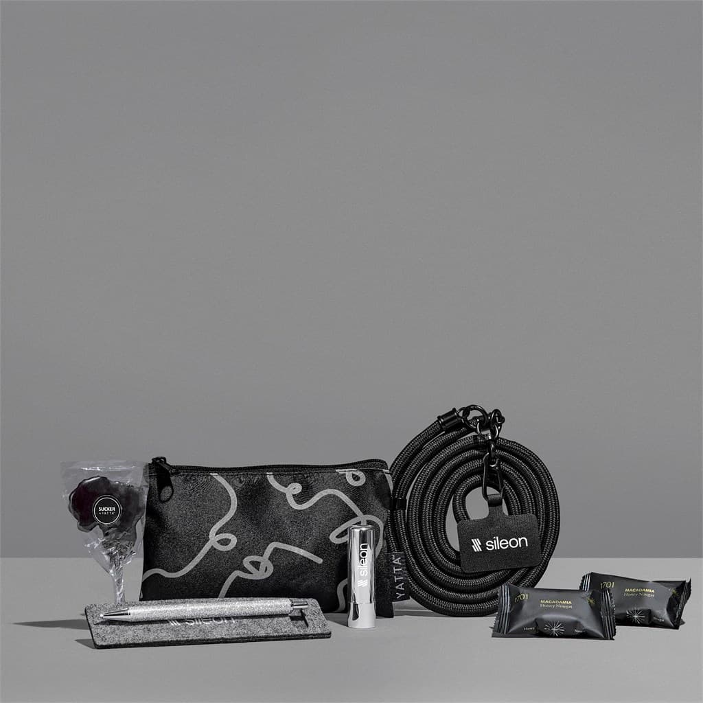 Yatta Wee Wonder Hamper 8