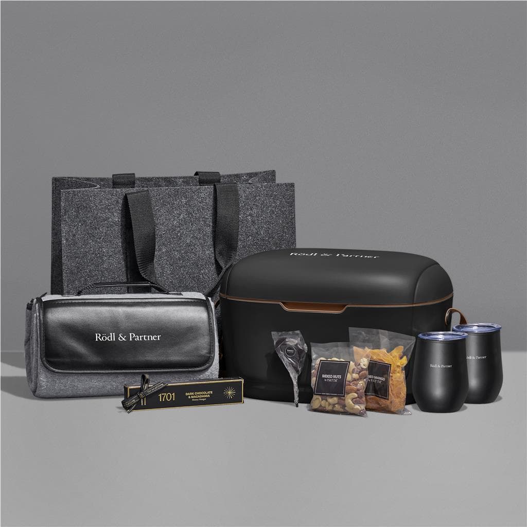 Yatta Lavish Leisure Hamper 5