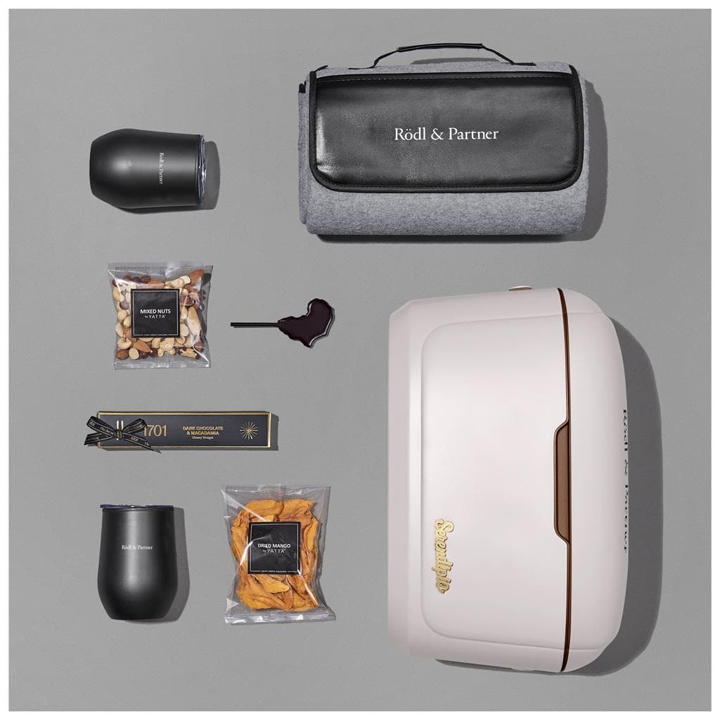 Yatta Lavish Leisure Hamper 11