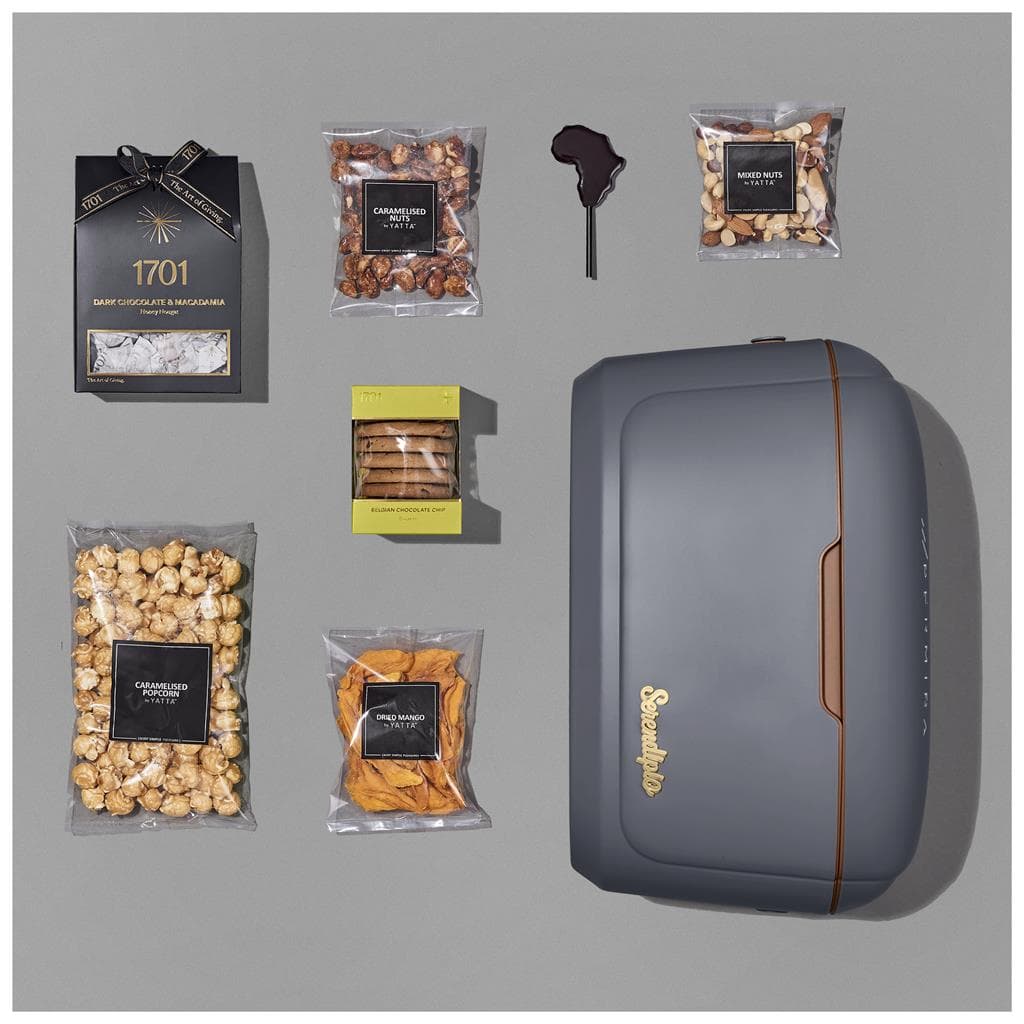 Yatta Elegant Escape Hamper 16