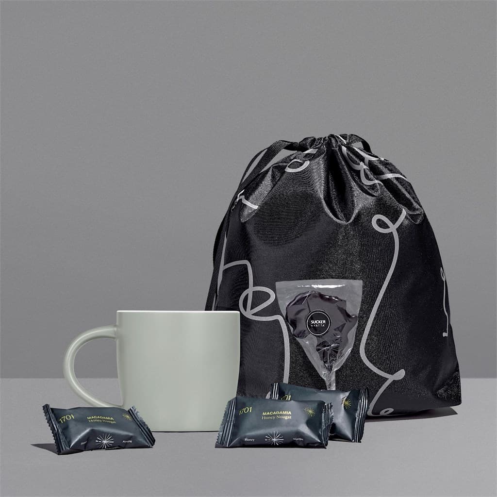 Yatta Modern Marvels Hamper 8