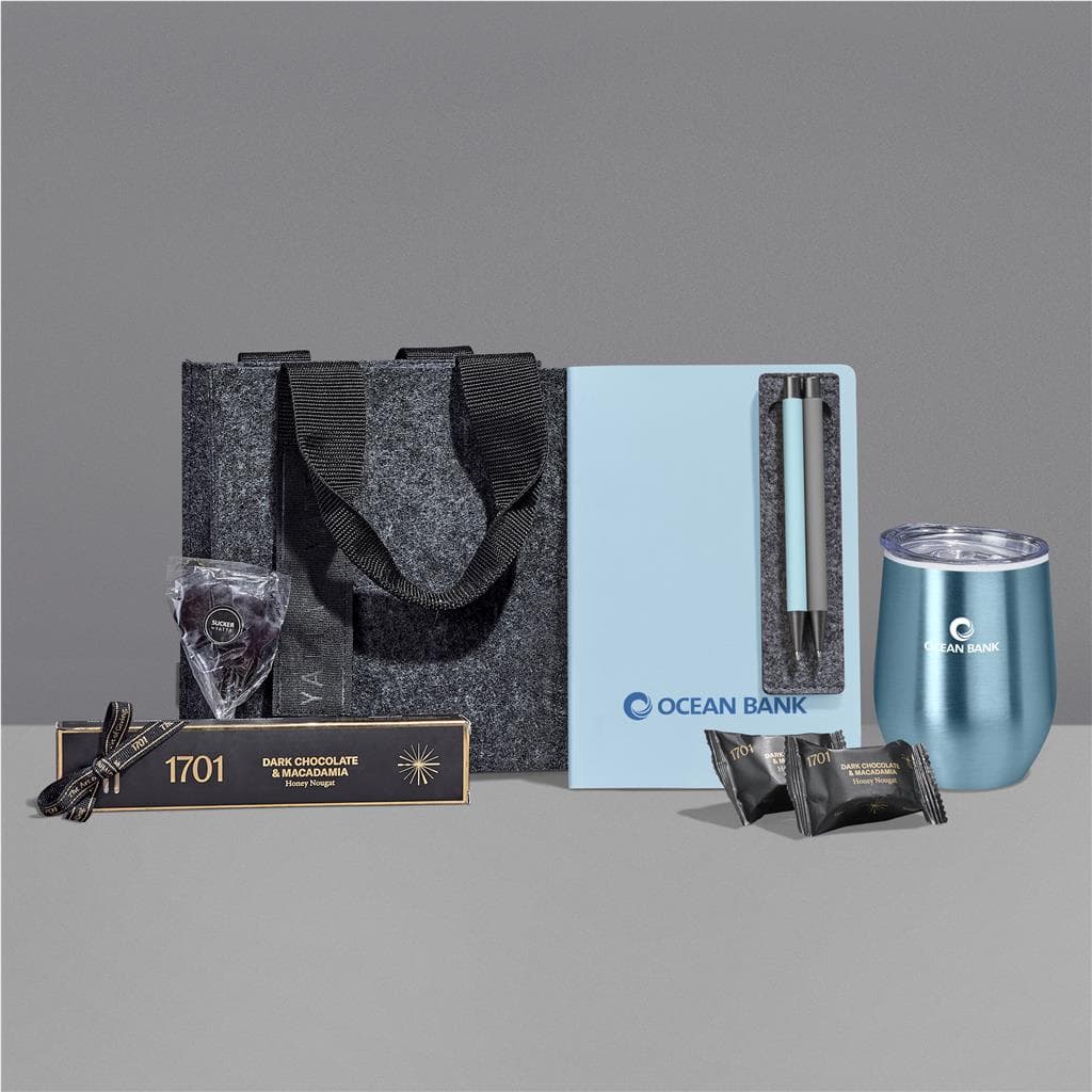 Yatta Vogue Vibes Hamper 11