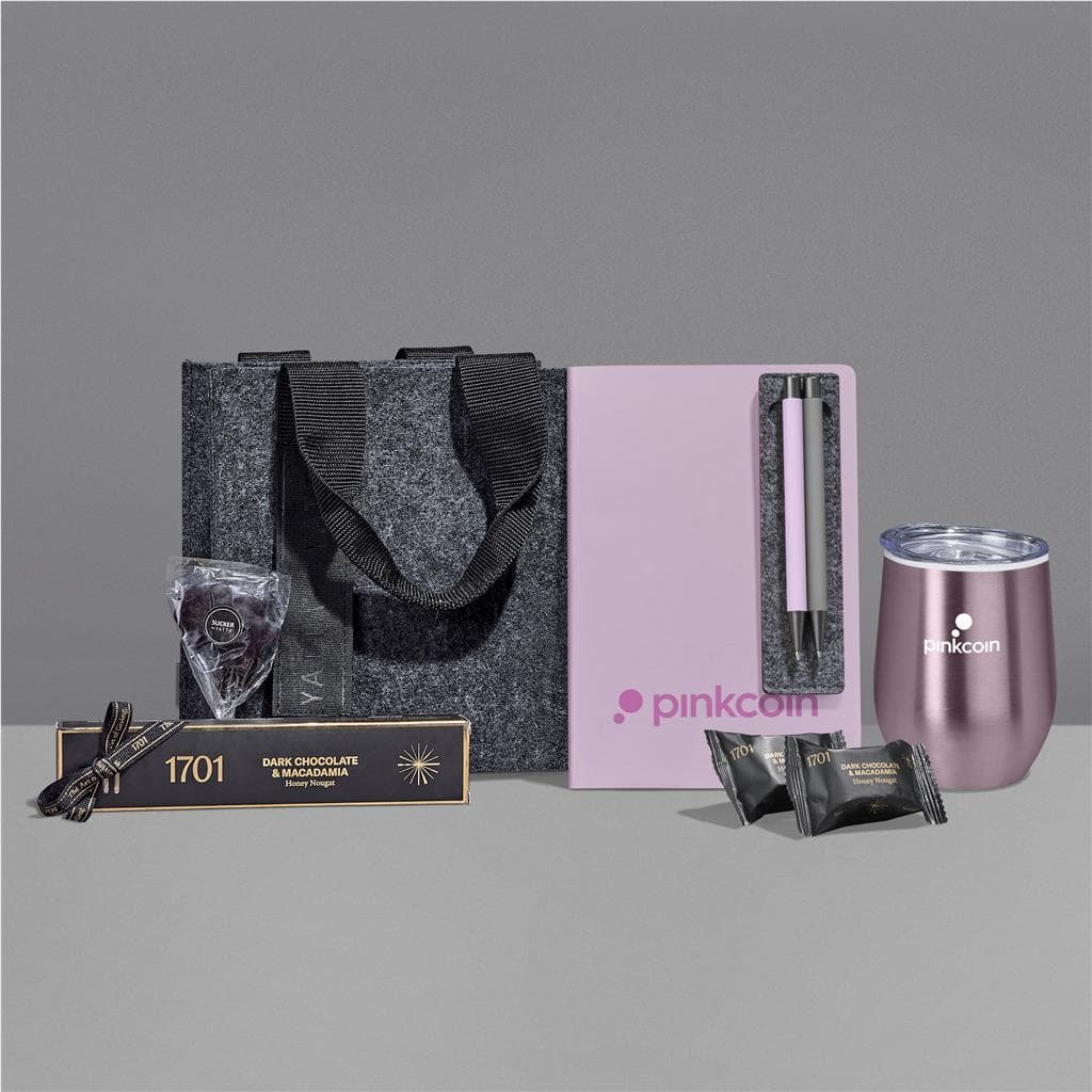 Yatta Vogue Vibes Hamper 14