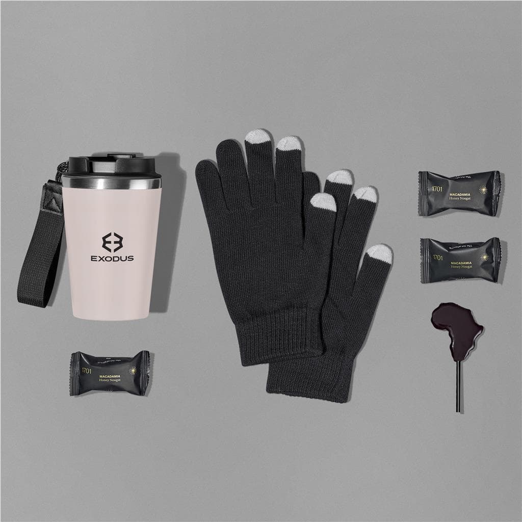 Yatta Cute & Cosy Hamper 14