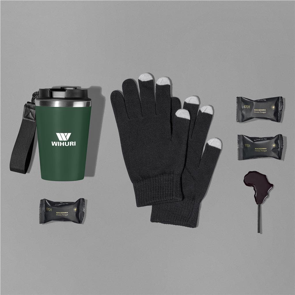 Yatta Cute & Cosy Hamper 18