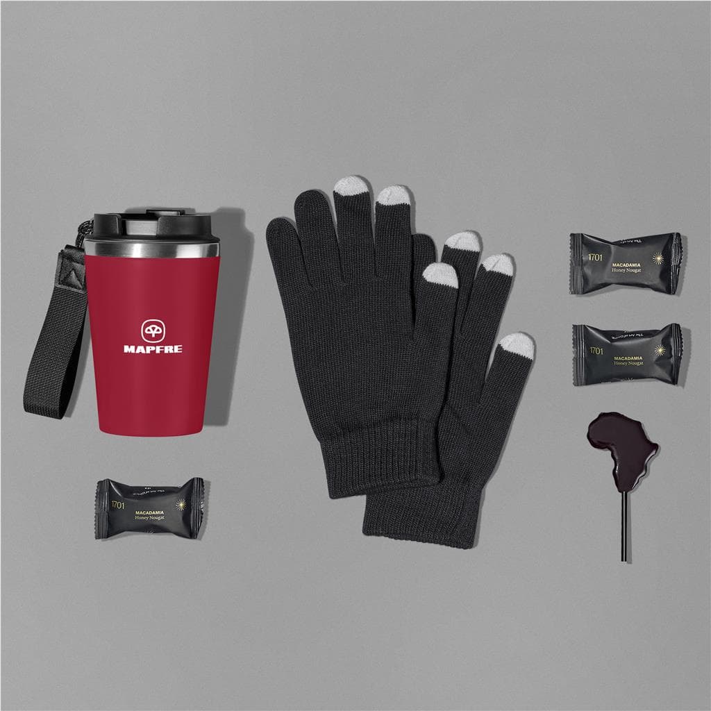 Yatta Cute & Cosy Hamper 33