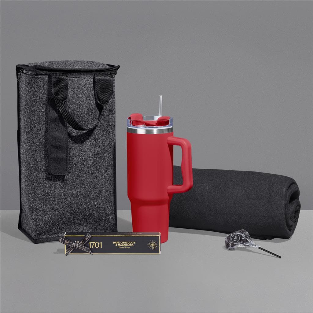 Yatta Warm Wishes Hamper 38