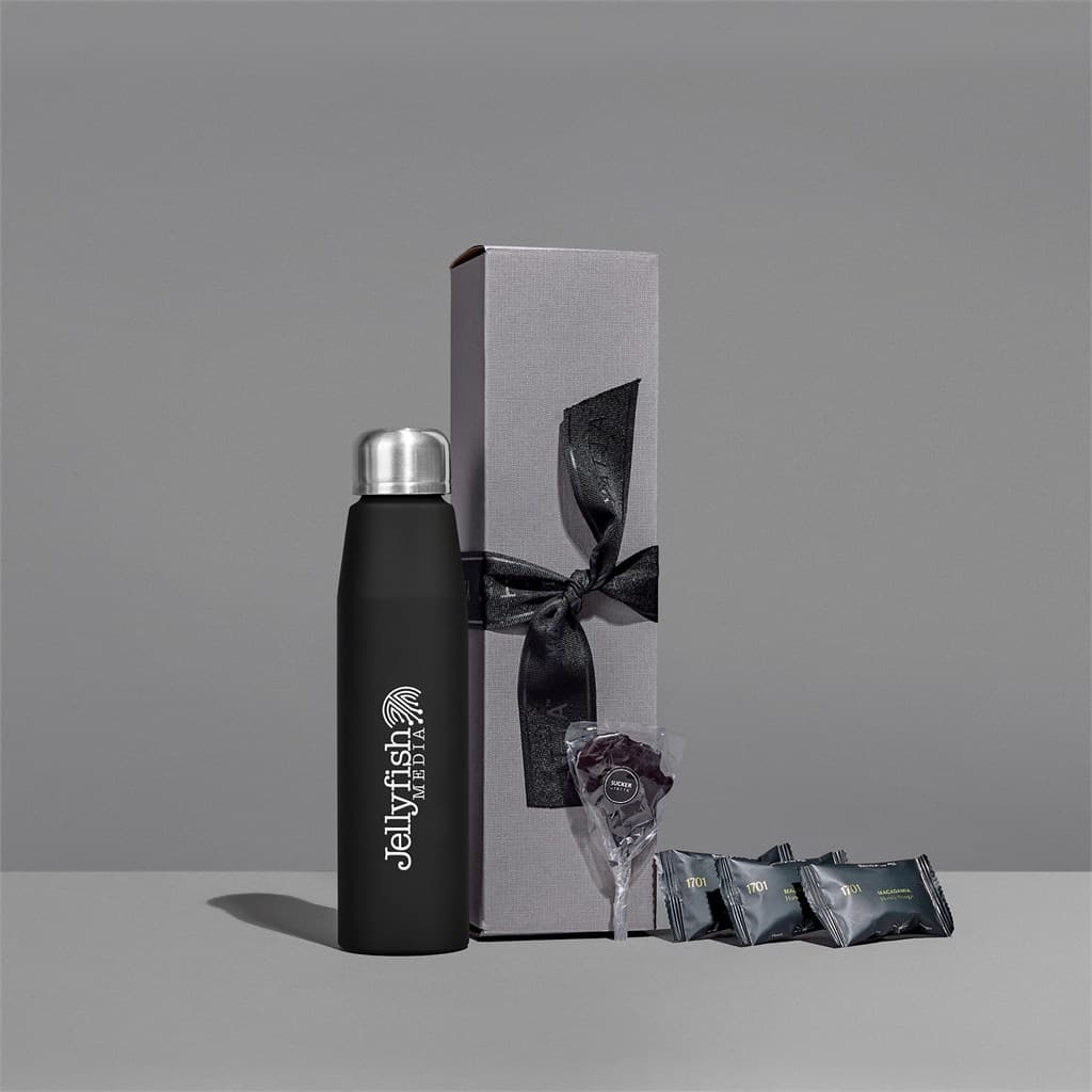 Yatta Classic Capsule Hamper 5