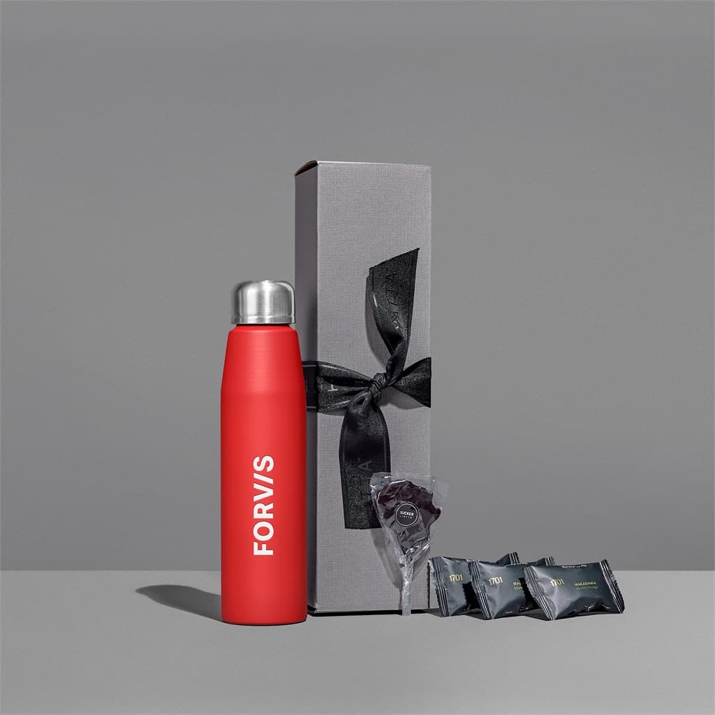 Yatta Classic Capsule Hamper 23