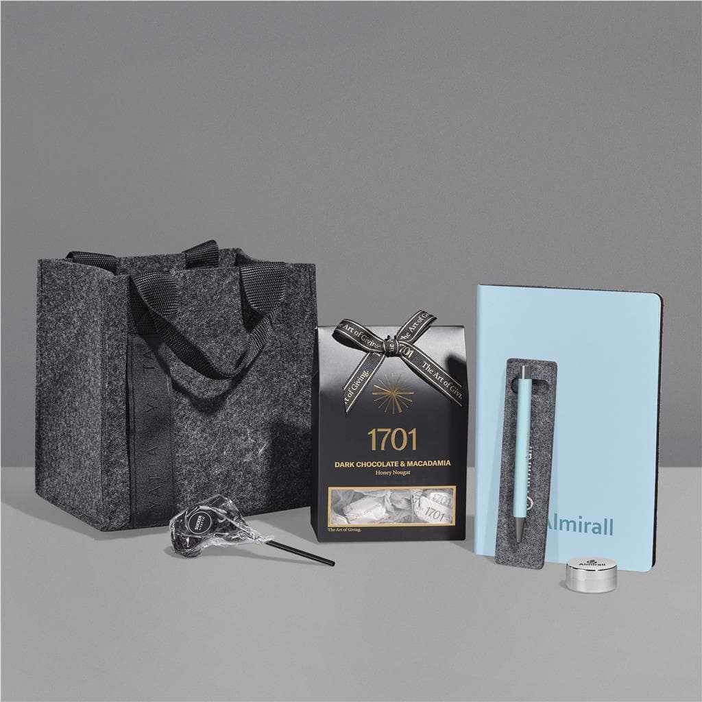 Yatta Pretty Possessions Hamper 12