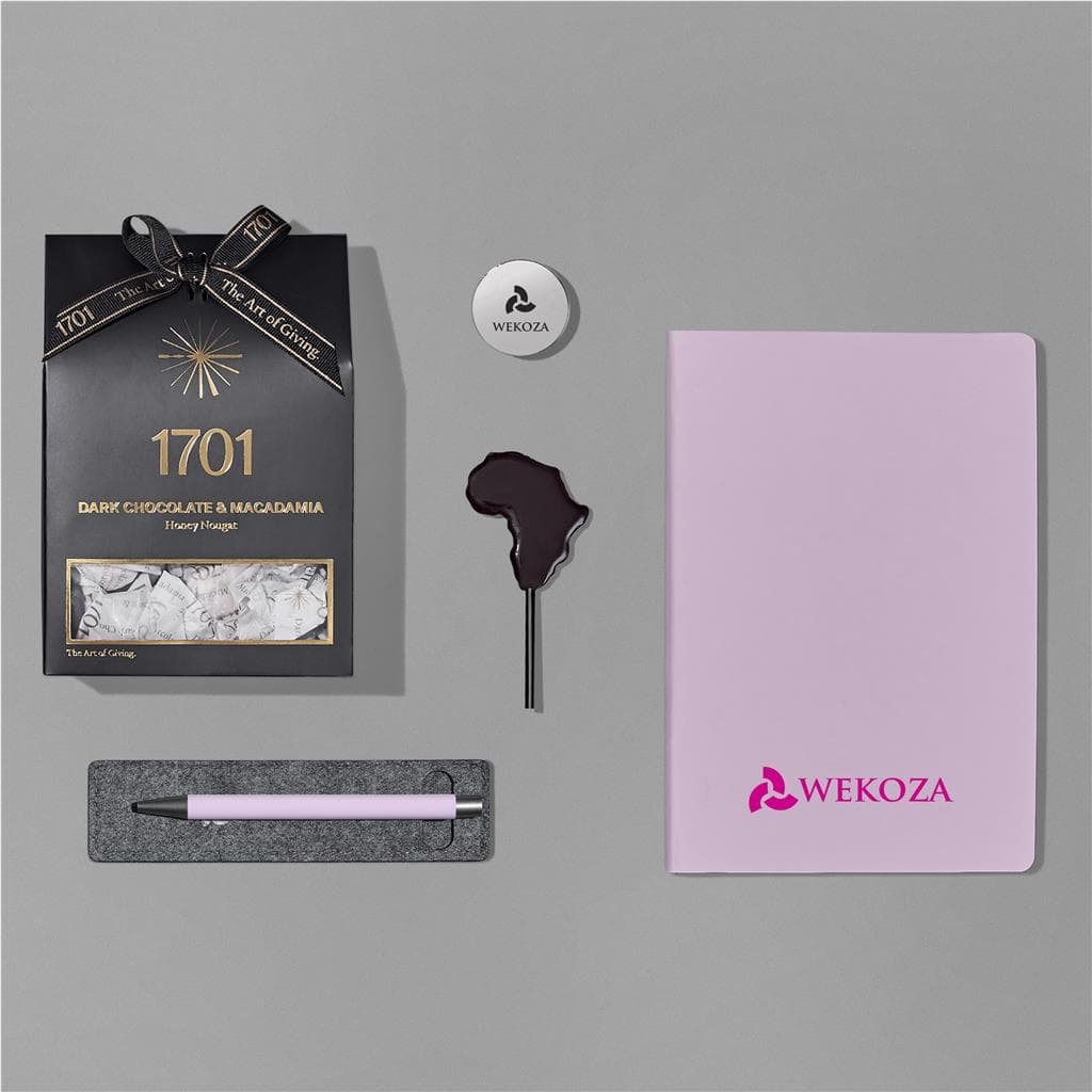 Yatta Pretty Possessions Hamper 17