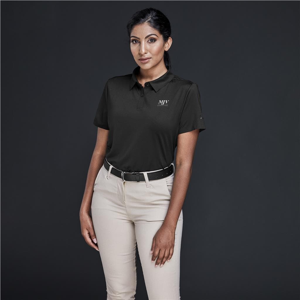 Ladies Alex Varga Questana Seamless Golf Shirt 1