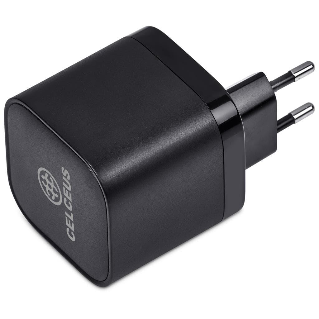 Alex Varga Salazar Fast Charge 65W PD Wall Charger 10