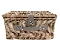 2-Person Wicker Picnic Basket 7
