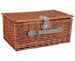 4-Person Wicker Picnic Basket 3