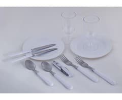 2-Person Rattan Picnic Basket - Small 6