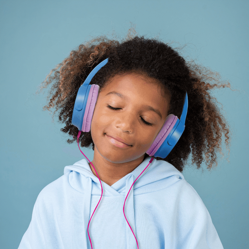 Disney Frozen Auxiliary headphones with 11 Stickers 6