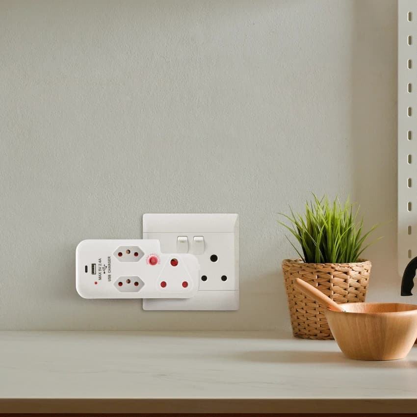 Ellies 3 Way Medium Surge Adaptor with Type C + USB - White 13