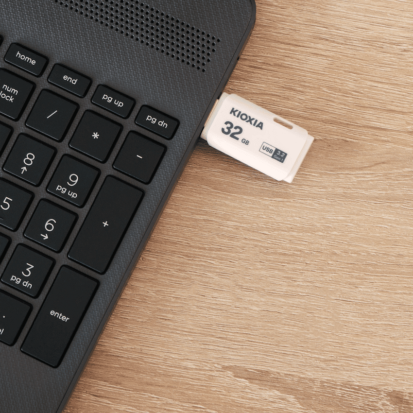 Kioxia U301- 32GB USB 3.2-GEN1 4