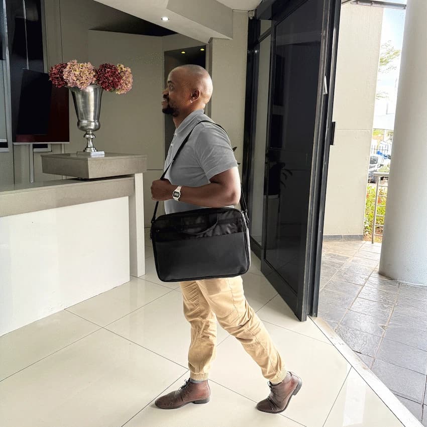 Amplify Panama 15.6" Laptop Shoulder Bag - Black 14