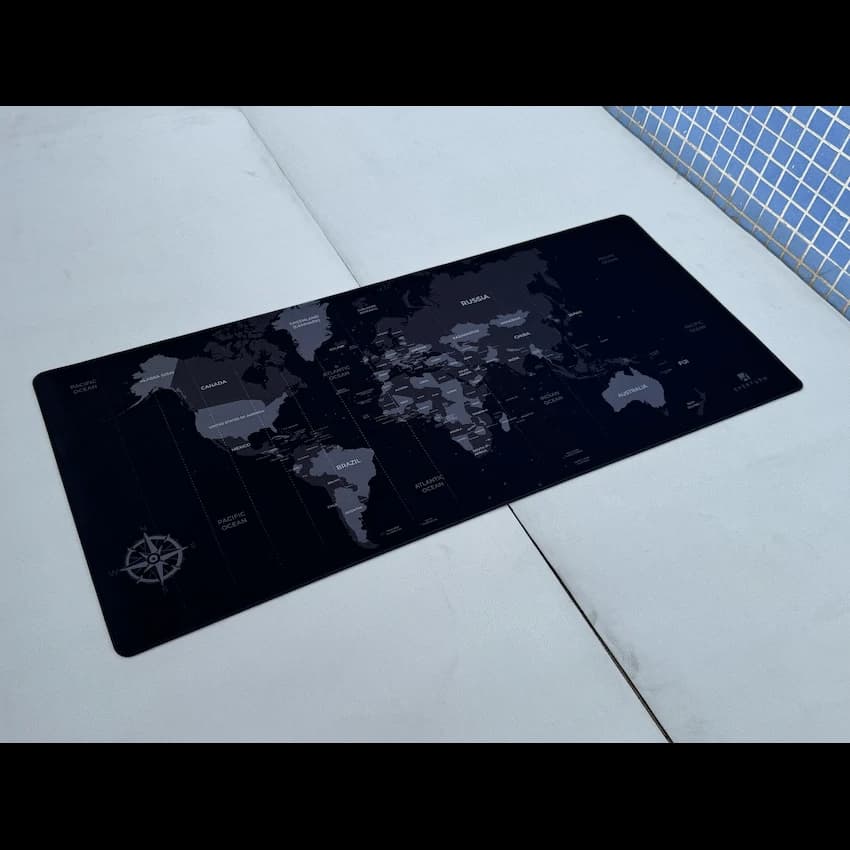 Everfurn Desk Mat - World Map - Large - Black - Non-Slip 9