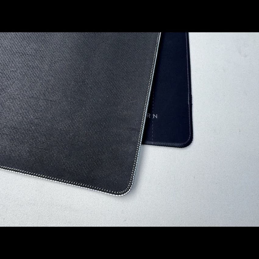 Everfurn Desk Mat - World Map - Large - Black - Non-Slip 11