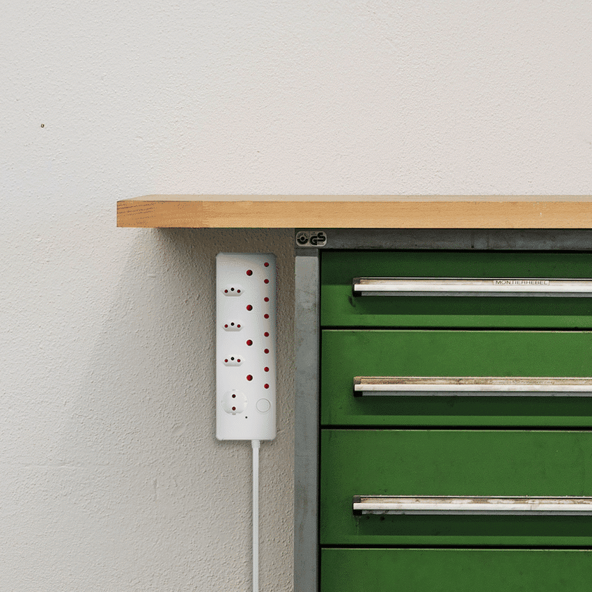 SWITCHED 8-way High Surge Multiplug 0.5m 7