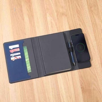 BERGMUND - Santhome 10000mAh Mag Wireless Powerbank Portfolio - Navy 10