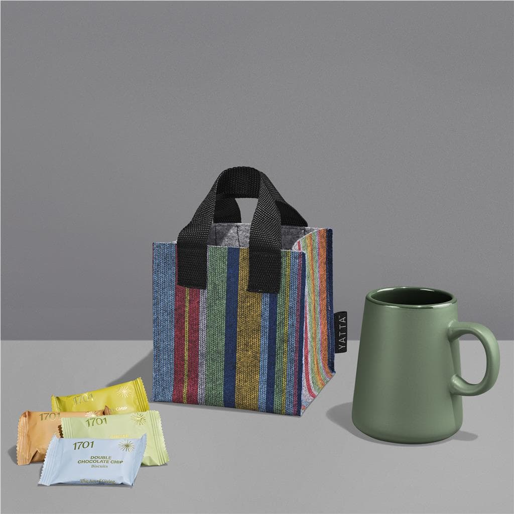 Yatta Chirpy Charm Hamper 16