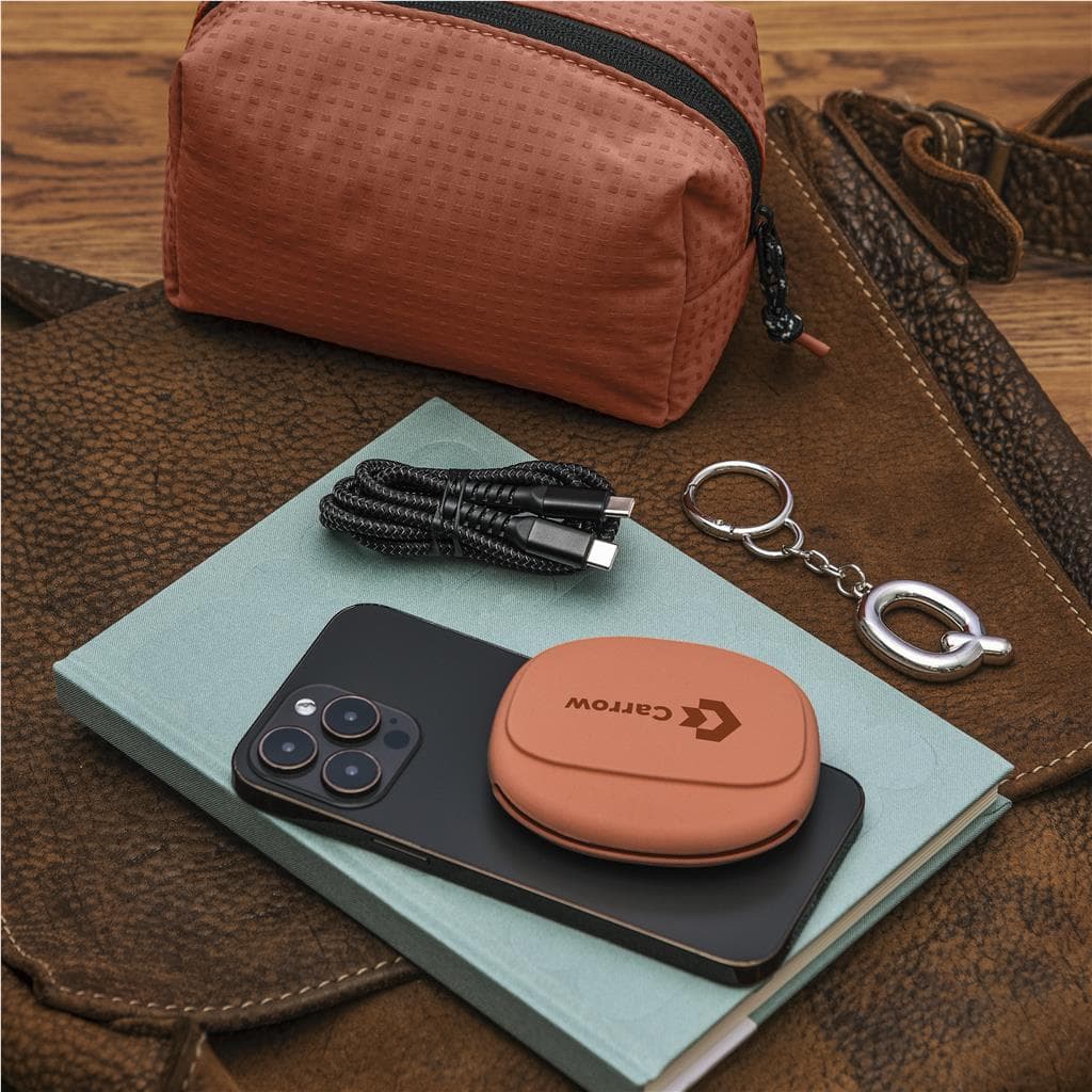 Altitude Jeffin Fast Charge C2C Cable in Pouch 2