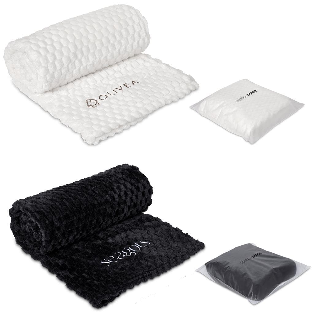 Serendipio Cozy Cloud Fleece Blanket