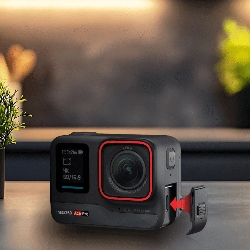 Insta360 Ace Pro USB Cover 5