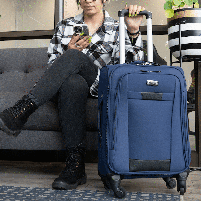 Travelwize Arctic 55cm 4-Wheel Spinner Trolley Case - Navy 4