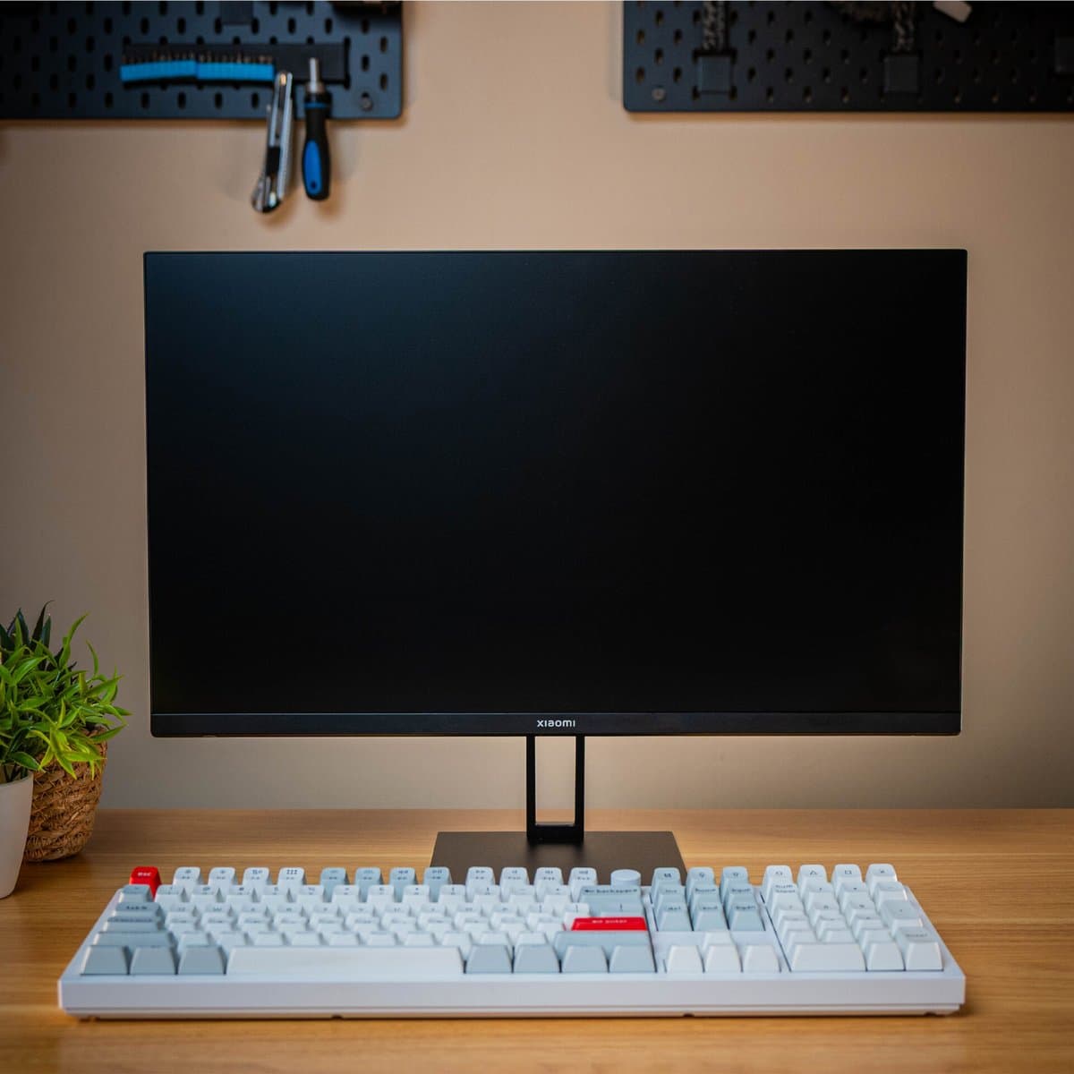 Xiaomi A24i 24" Full HD 1080p IPS Monitor (100Hz, 6ms, and VESA Mount) 9