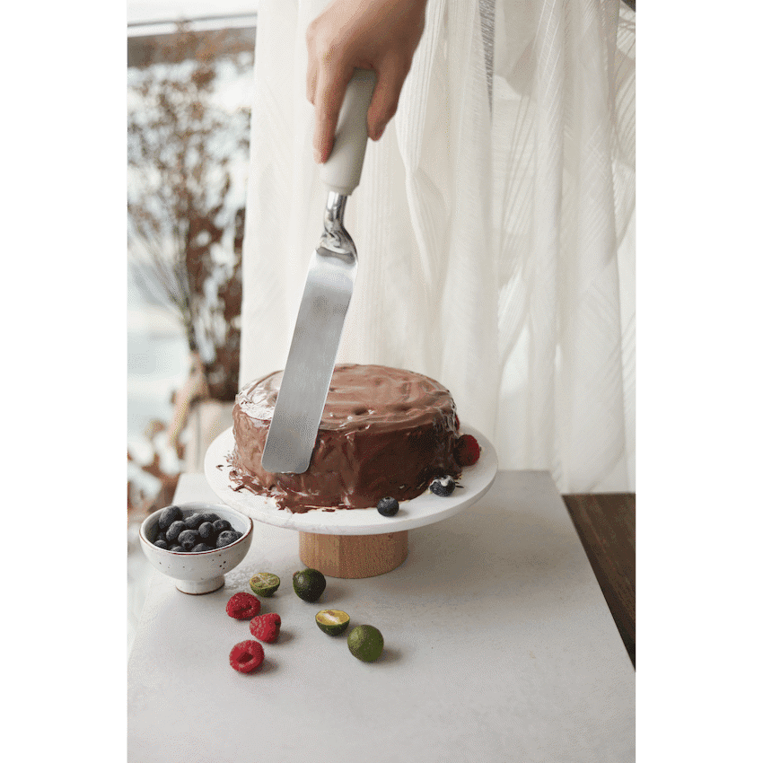 Kitchen Inspire Large Icing Spreader 2