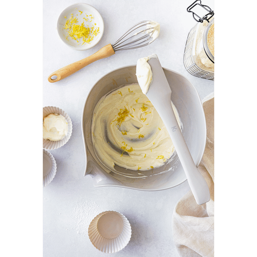 Kitchen Inspire Small Beechwood Whisk 3