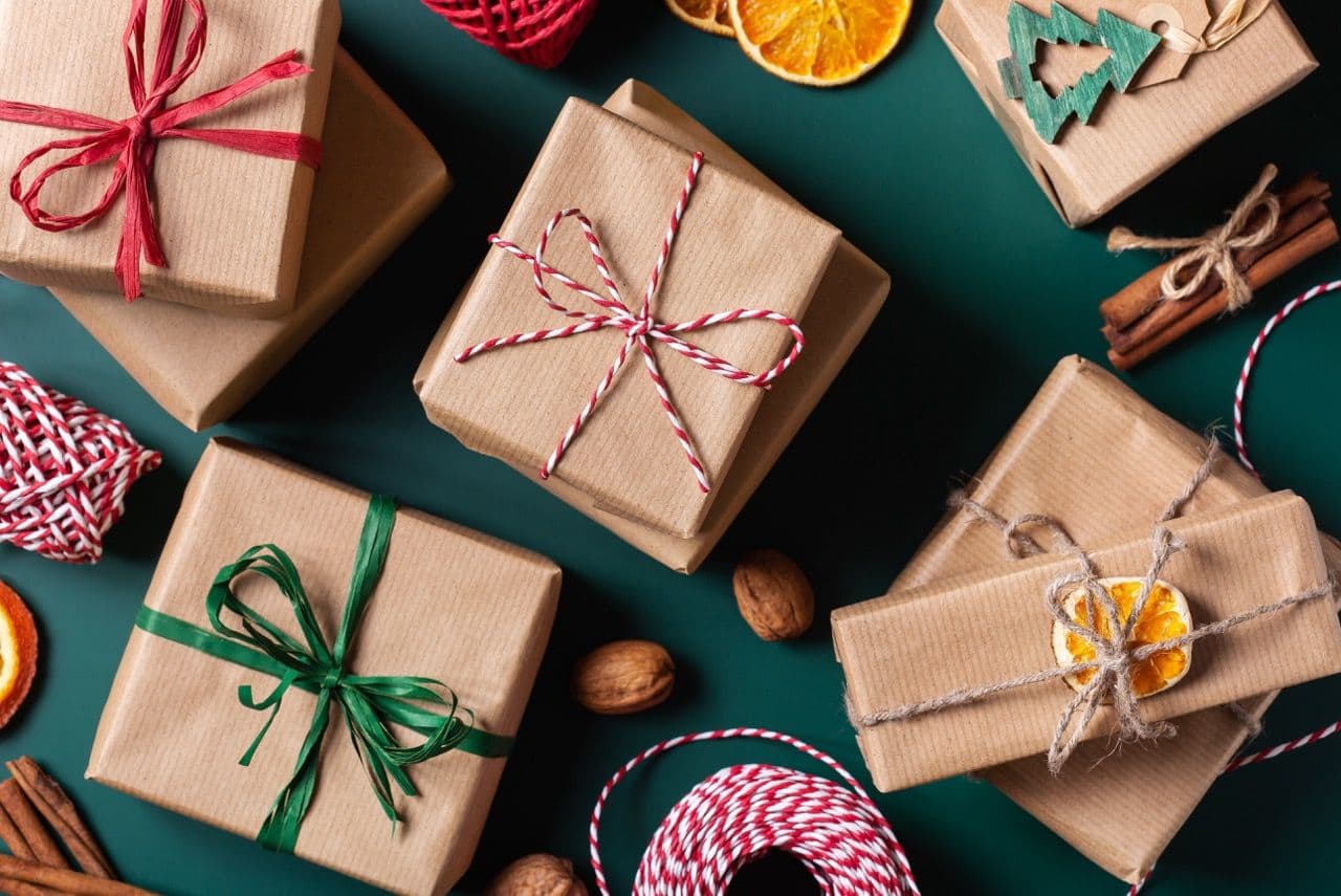 Festive Corporate Gifts for Your Team