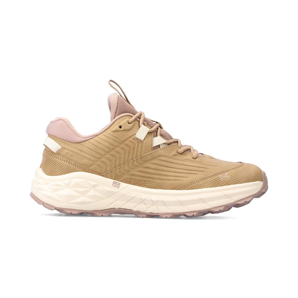 Hi-Tec Fuse Trek Low WP W - Irish Cream/Whitecap Grey/Peachwhip