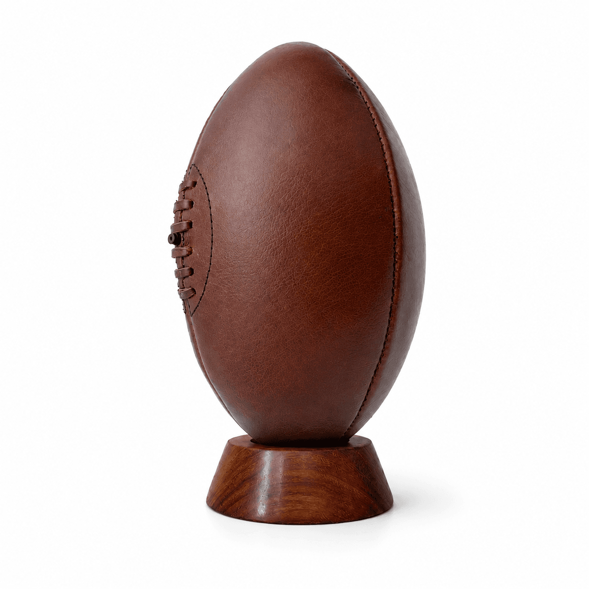 Zuco Heritage Rugby Ball With Wooden Tee