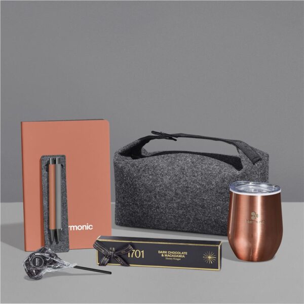 Yatta Luxe Lines Hamper - Image 5