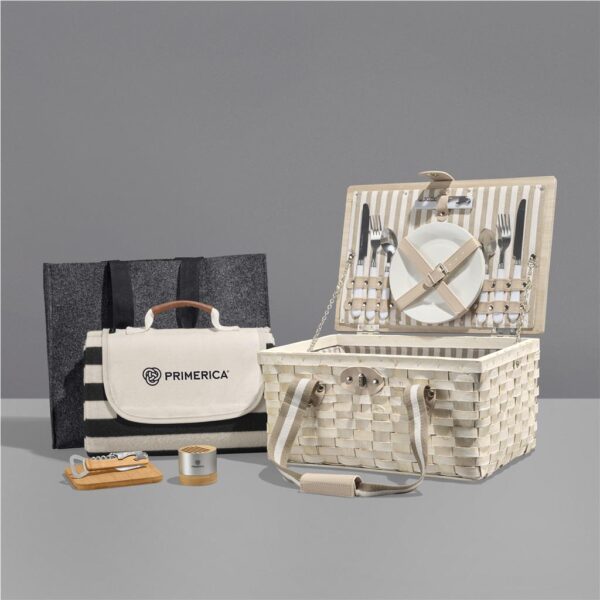 Yatta Moments & Memories Hamper - Image 2
